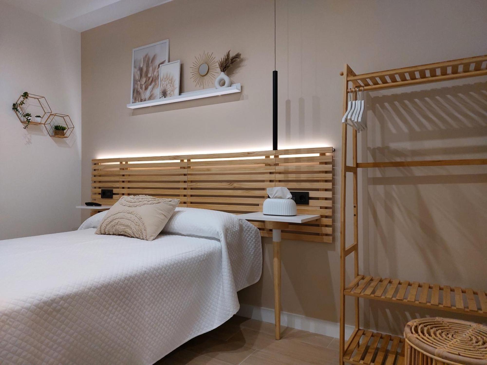 Pension Cabezas Oviede Extérieur photo