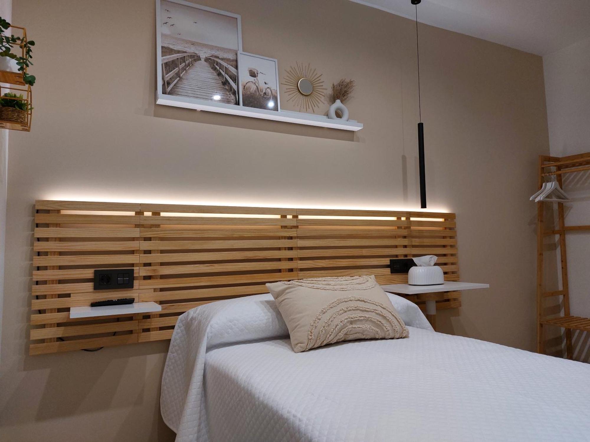 Pension Cabezas Oviede Extérieur photo